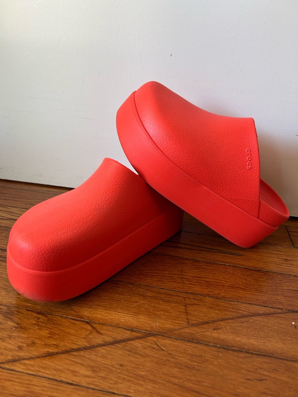 Crocs Slip-On Platform Clogs - Picture 2 of 4